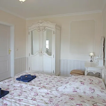 Aparthotel Katharina - Romantikappartements Mit Meerblick Sassnitz