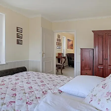 Aparthotel Katharina - Romantikappartements Mit Meerblick *