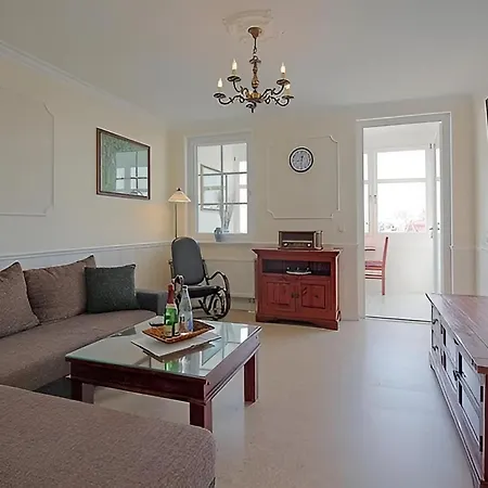 Aparthotel Katharina - Romantikappartements Mit Meerblick Sassnitz