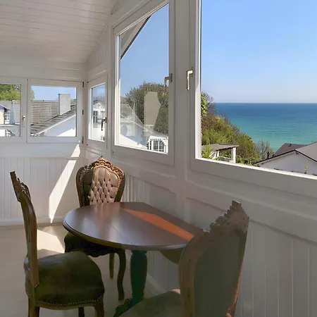 Katharina - Romantikappartements Mit Meerblick Sassnitz