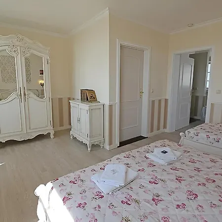 Katharina - Romantikappartements Mit Meerblick Aparthotel Sassnitz